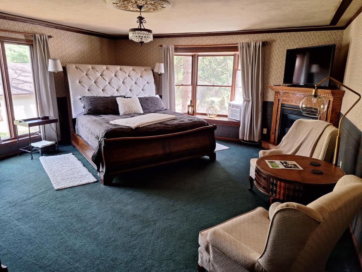 Otter Creek Eau Claire Altoona住宿加早餐旅馆 外观 照片