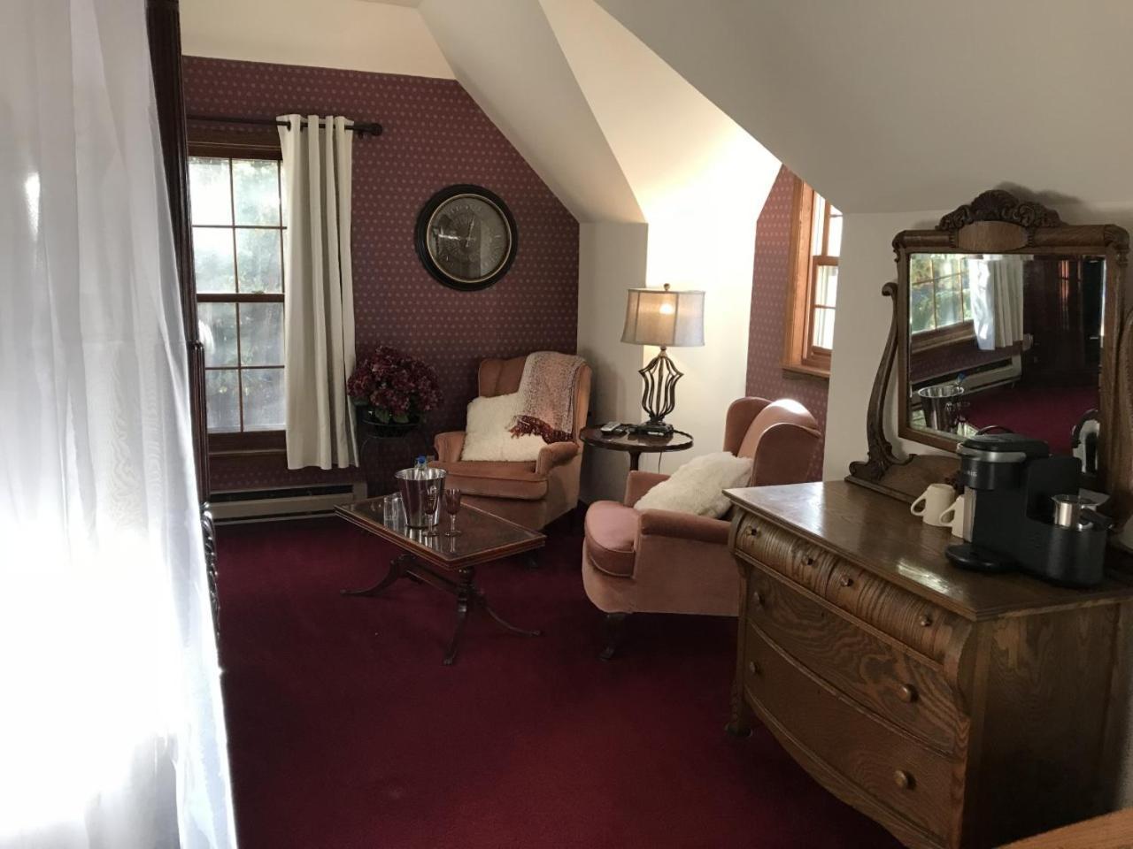 Otter Creek Eau Claire Altoona住宿加早餐旅馆 外观 照片
